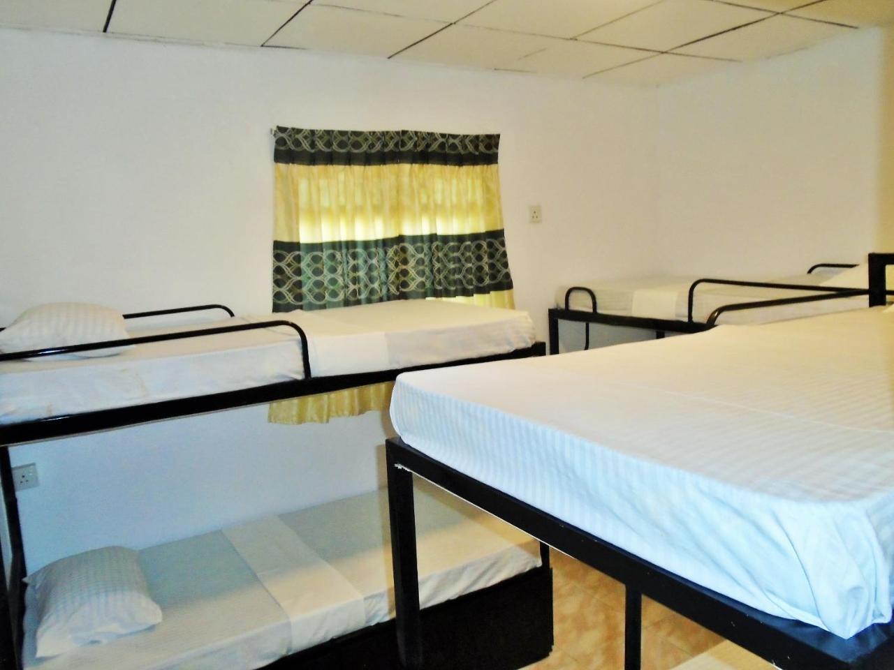 Ceylon Hostel-Galle Unawatuna Buitenkant foto