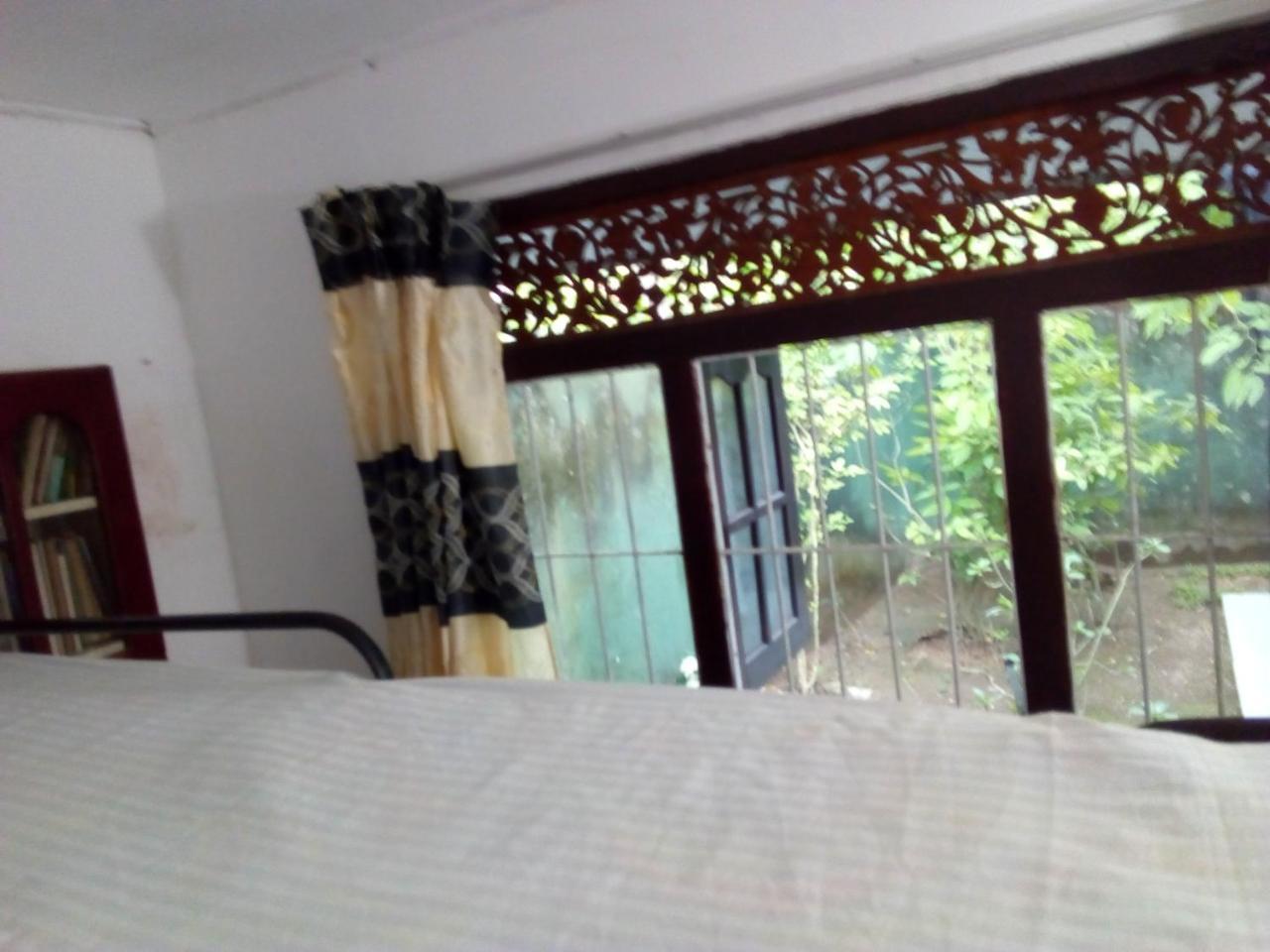 Ceylon Hostel-Galle Unawatuna Buitenkant foto